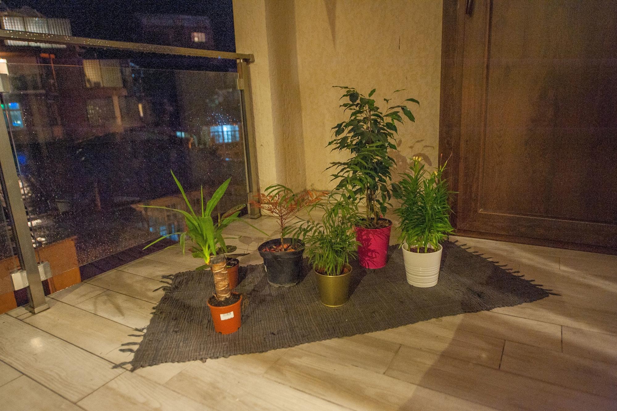 Easy Hotel T'Bilisi Tbilisi Bagian luar foto